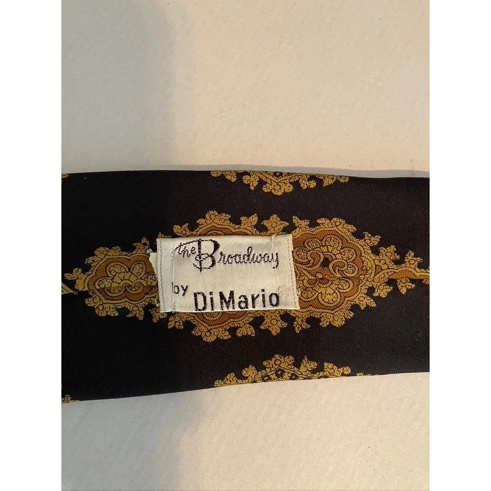 Vintage The Broadway by Di Mario Silk Tie Ornate Gold Black Italian Foulard